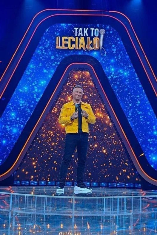 Gwiazdor disco polo uczestnikiem programu „Tak to leciało„! Jak mu poszło?