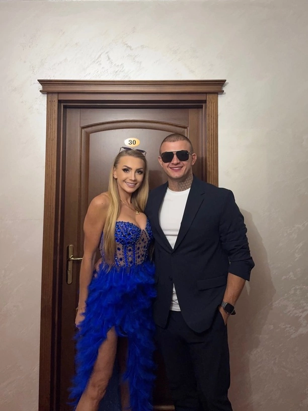 Joanna Narożna w kuszącej kreacji u boku Dawida Narożnego. Te zdjęcia rozgrzały internet