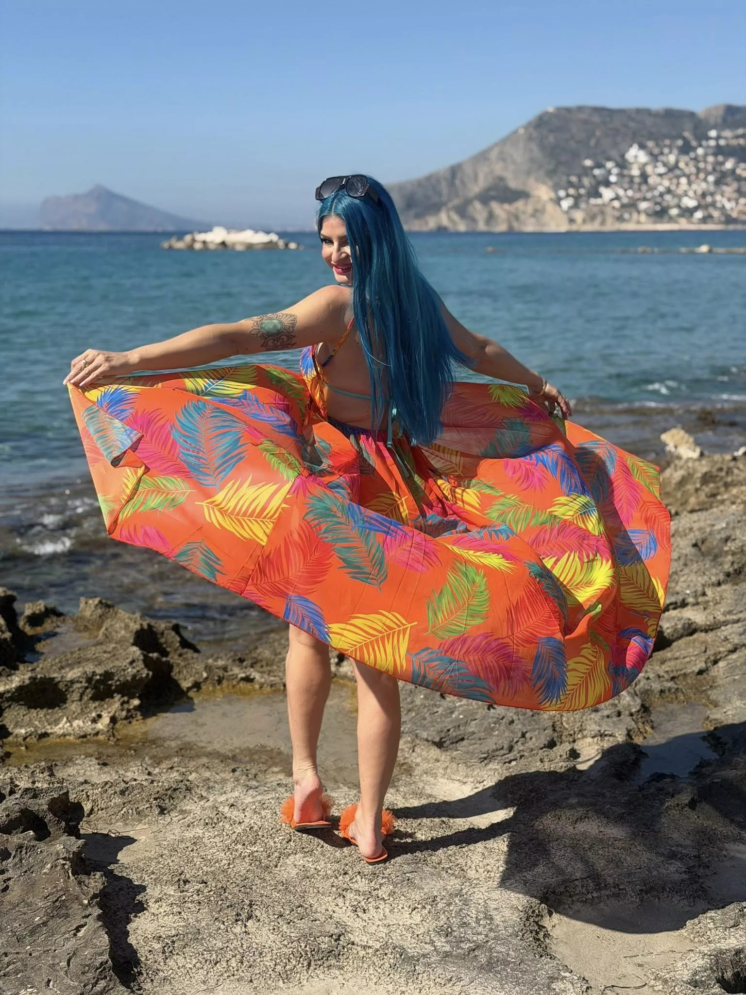 Gorące kadry AGBE z planu klipu! Wokalistka szykuje premierę „Z Tobą lato”