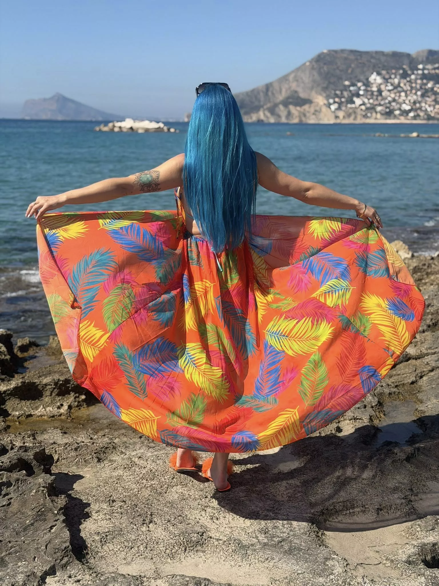 Gorące kadry AGBE z planu klipu! Wokalistka szykuje premierę „Z Tobą lato”