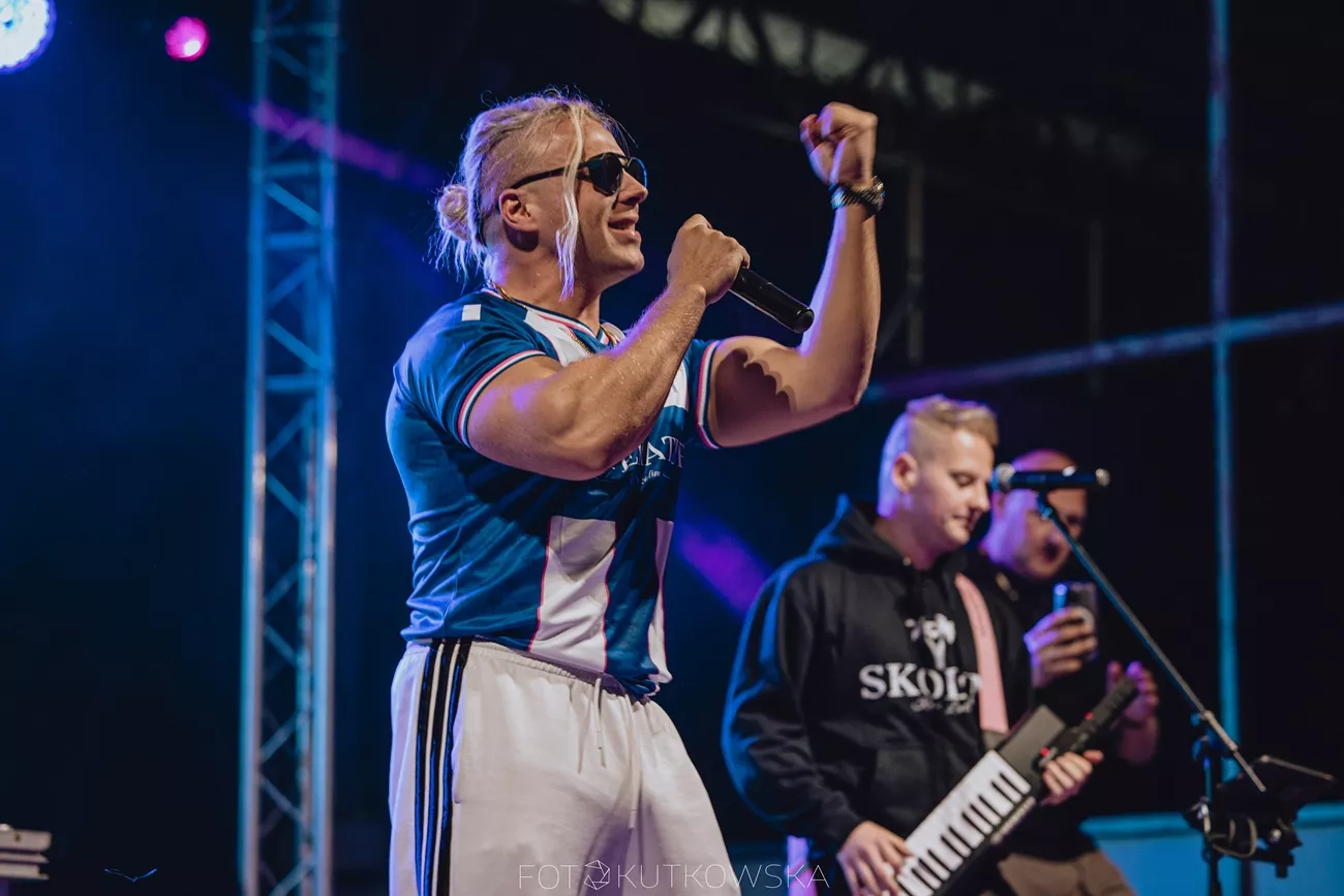 Co działo się na Majówce Emilianów? Zenon Martyniuk i Łobuzy oraz Skolim! Co tam się działo!