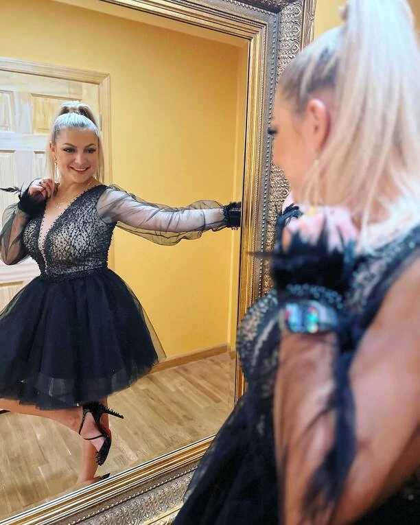 Opadnie Wam szczęka jak zobaczycie Magdalenę Narożna Piękni i Młodzi! W takim stroju zagrała kolejny koncert w USA!