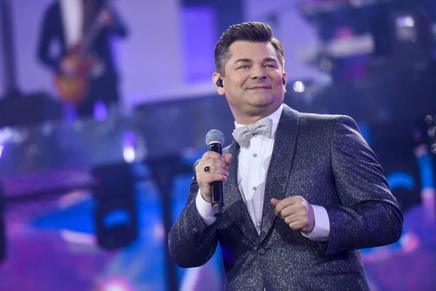 To było coś nieziemskiego! Zenon Martyniuk Akcent na ustach wszystkich Polaków! | VIDEO