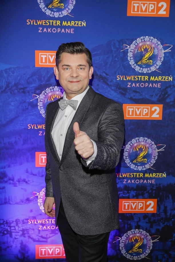 To było coś nieziemskiego! Zenon Martyniuk Akcent na ustach wszystkich Polaków! | VIDEO