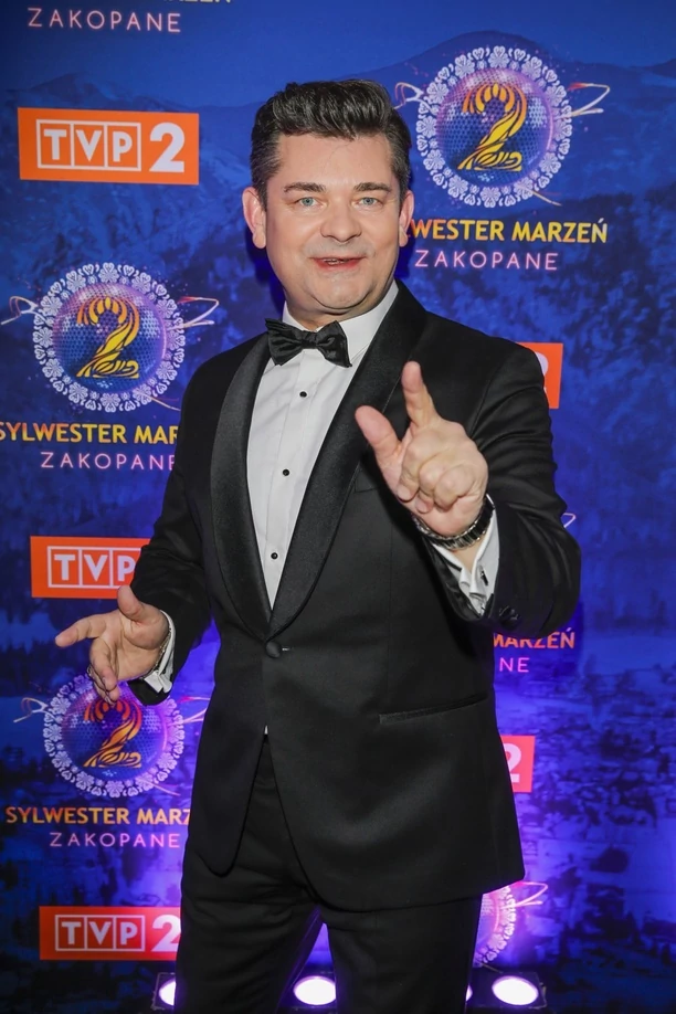 To było coś nieziemskiego! Zenon Martyniuk Akcent na ustach wszystkich Polaków! | VIDEO