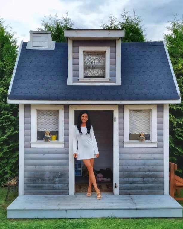 Marta Konopla, znana jako Yoko, pokazuje swoje nogi w ultrakrótkiej białej sukience zobacz zdjęcia!
