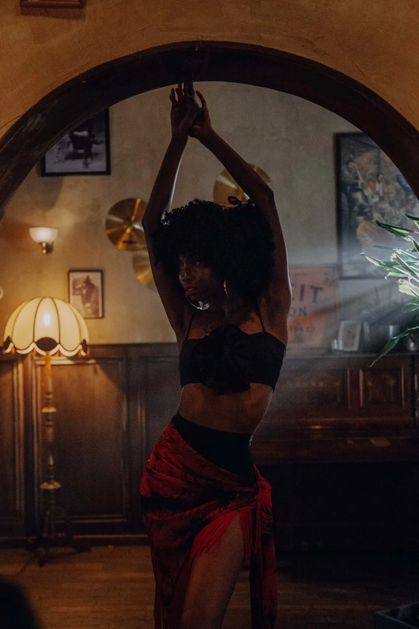 Mateusz Mijal z nowością pt. „Bujaj się (Jest ok)„! Artysta podbije tą premierą rynek muzyczny?! 
