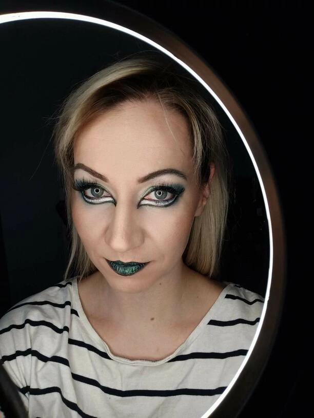 Córka Sławomira Świerzyńskiego - Bayer Full przyłapana na ostatkowej imprezie! Piękna gwiazda disco polo żegna karnawał w wielkim stylu! 