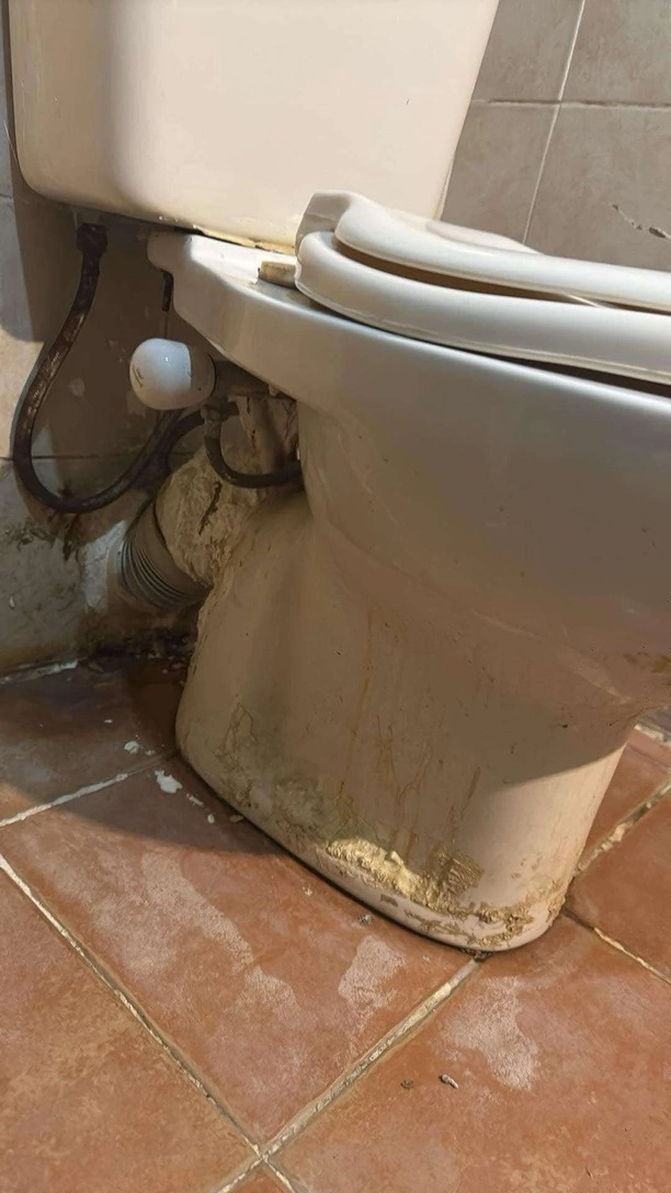 Tragiczne warunki gwiazdy disco polo! Uwaga obrzydliwe zdjęcia!