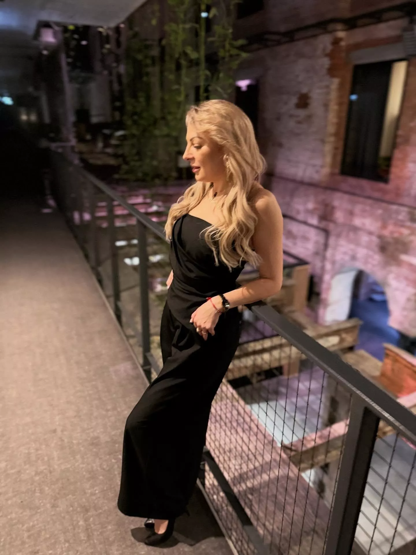 Internet patrzy tylko na Nią! Magda Narożna zachwyciła nowymi zdjęciami. Tak wygląda gwiazda Piękni i Młodzi