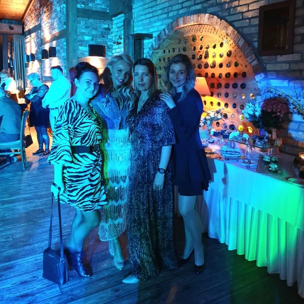 Agnieszka Drewnicka – Exaited świętuje 40 urodziny! Piękna gwiazda disco polo zorganizowała huczną imprezę! |ZDJĘCIA|