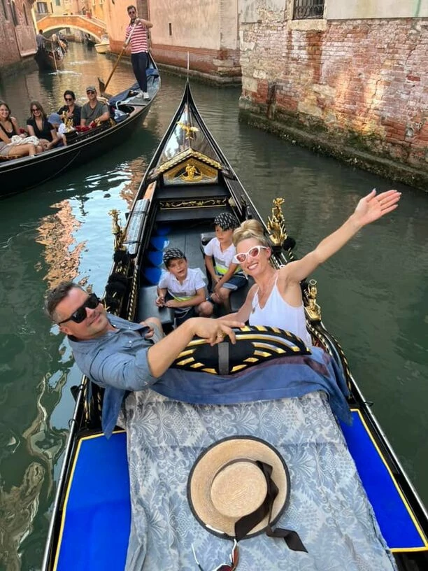 Znana wokalistka disco polo przemierza świat kamperem! Artystka wybrała się na wakacje marzeń! Wiemy gdzie była! 