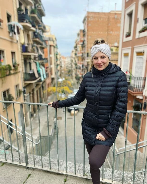 Cudowne obrazki królowej disco polo! Wiemy, jak wypoczywa Magdalena Narożna z ukochanym. Wokalistka wybrała się na urlop do Hiszpanii.