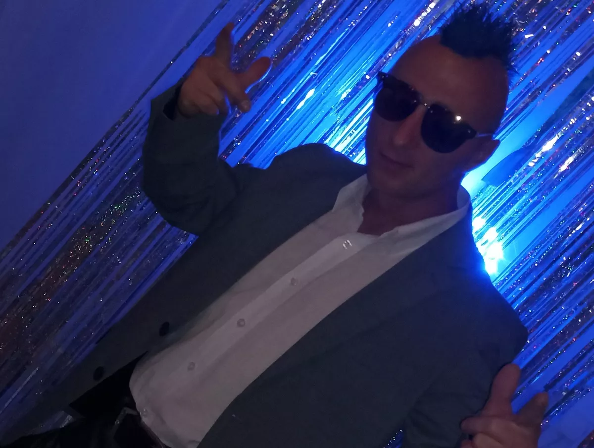 Boy Flash powraca z nowością! Teledysk do „Szalona noc„ już wkrótce!

