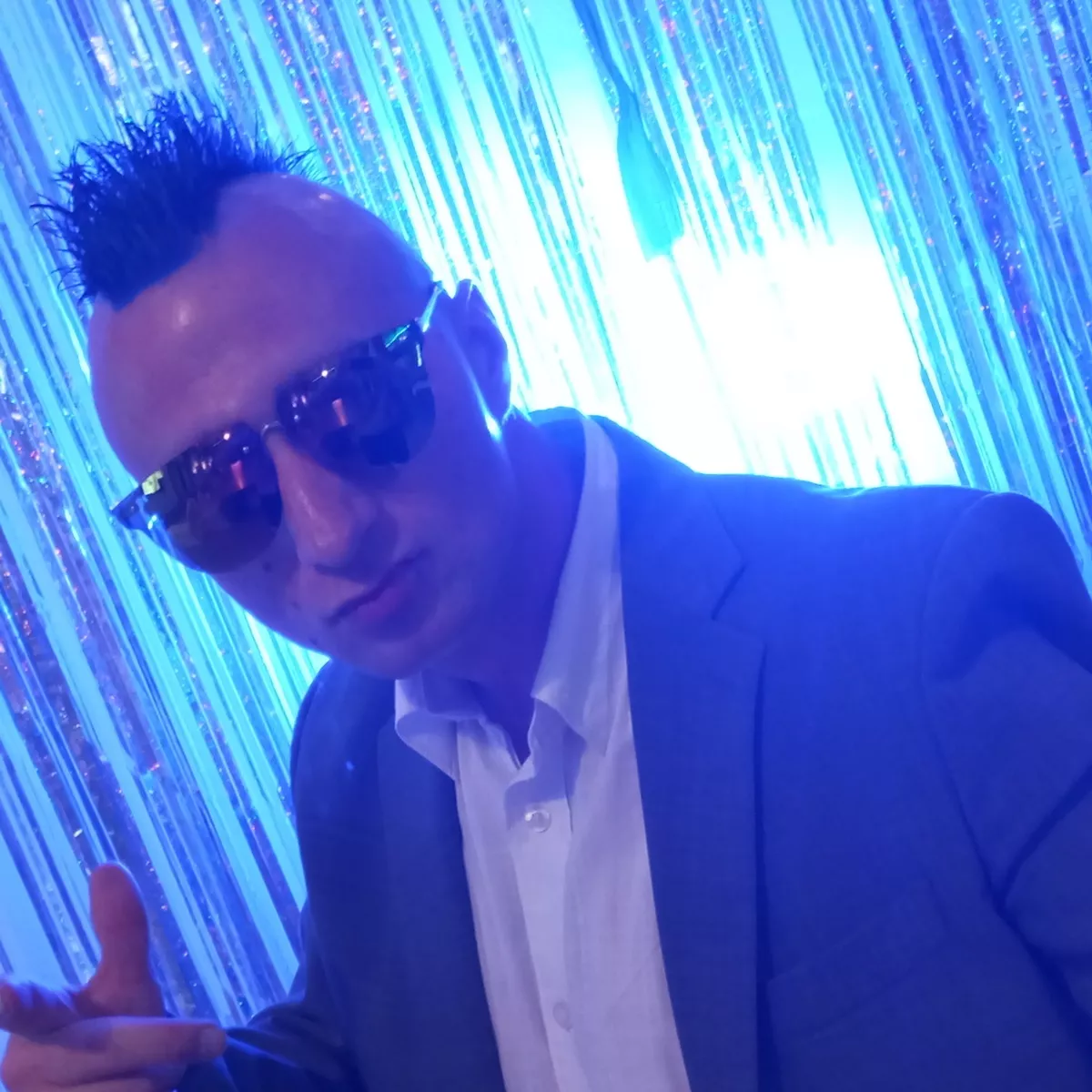 Boy Flash powraca z nowością! Teledysk do „Szalona noc„ już wkrótce!

