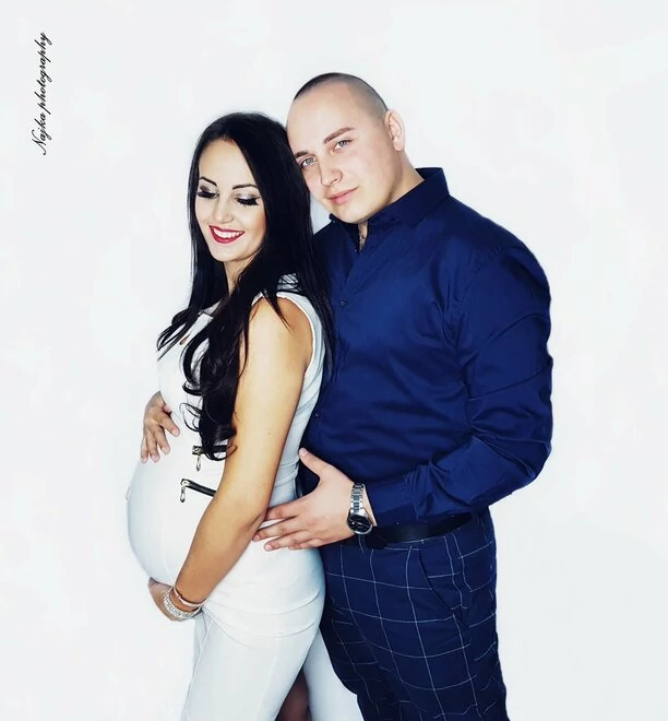 To już oficjalnie! Wokalista disco polo zostanie ojcem! Wzruszająca zdjęcie łapie za serce!