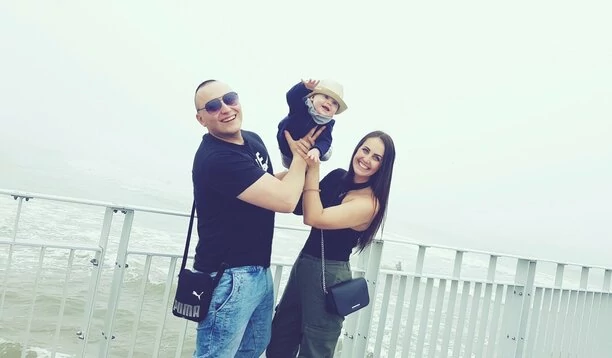 To już oficjalnie! Wokalista disco polo zostanie ojcem! Wzruszająca zdjęcie łapie za serce!