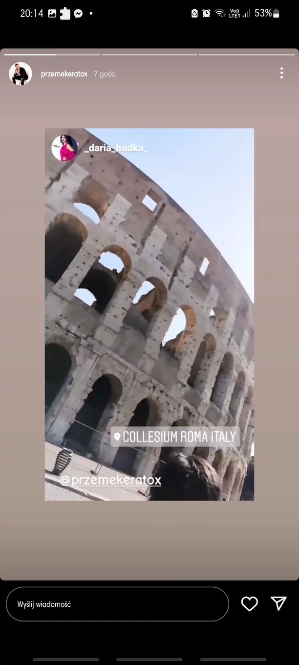 Uwielbiany gwiazdor disco polo wyjechał z rodziną z Polski! Wokalista przebywa we Włoszech! FOTO