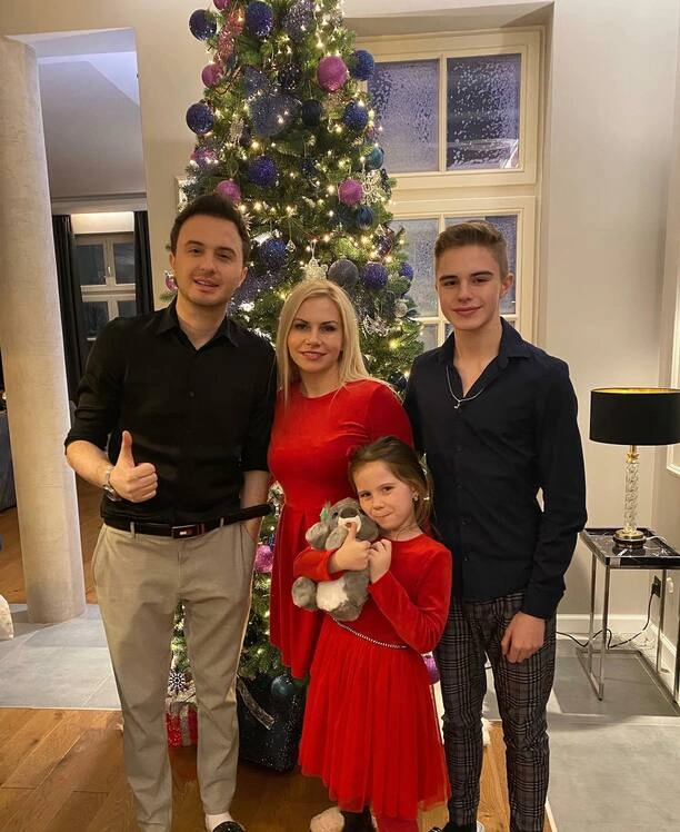 Zjawiskowa Julia Pegza: Zobacz, jak wygląda piękna żona, lidera znanej grupy disco polo After Party, Patryka Pegzy!
