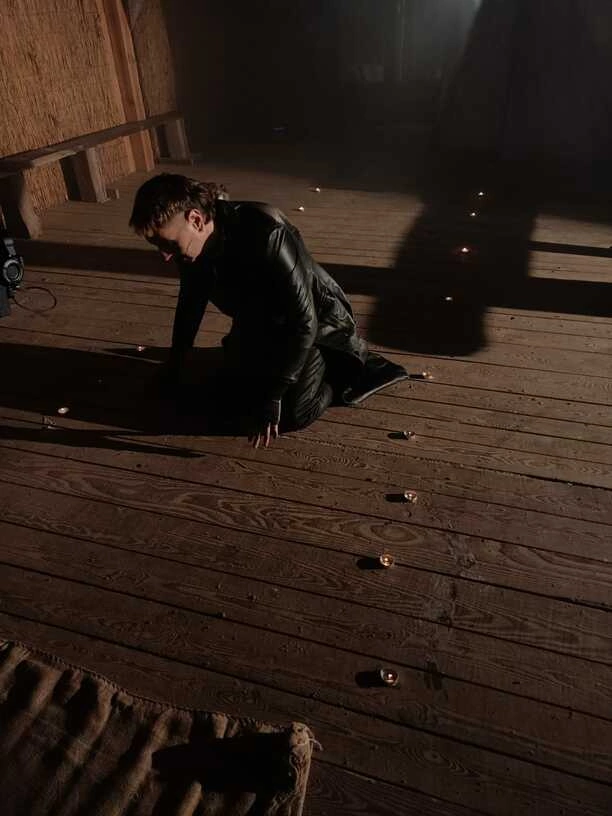 Chwile grozy na planie! Wokalista disco polo cudem uniknął śmierci
