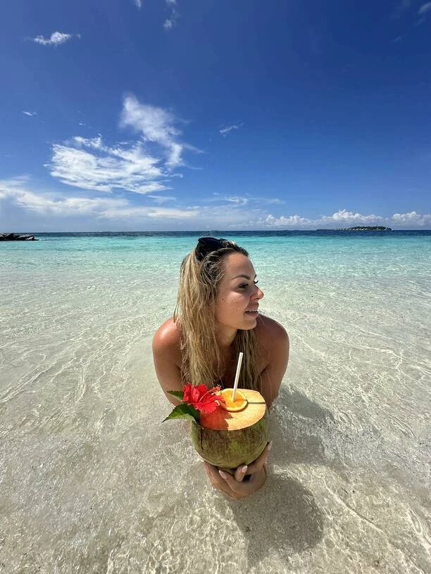 Mamy hot zdjęcia! Podróż poślubna gwiazdy disco polo! Paula Karpowicz-Zimecka i Grzegorz Zimecki na Malediwach 