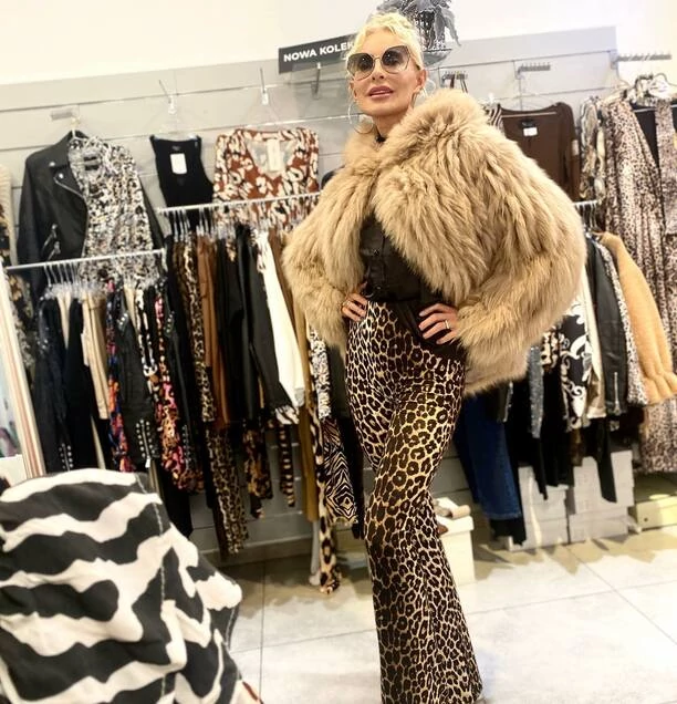 Obłędna metamorfoza znanej wokalistki disco polo! Elwira Mejk już tak nie wygląda! Zobaczcie, co zrobiła z włosami!