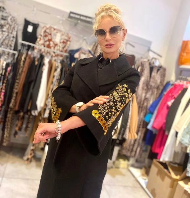 Obłędna metamorfoza znanej wokalistki disco polo! Elwira Mejk już tak nie wygląda! Zobaczcie, co zrobiła z włosami!