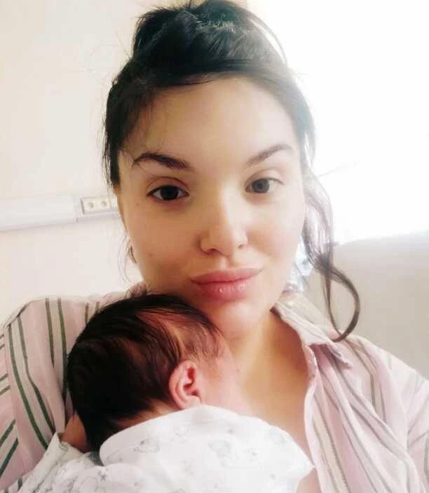 Wokalistka disco polo została mamą! Ewelina Musicloft pokazała zdjęcie swojego maleństwa! Jak się czuje gwiazda?! 