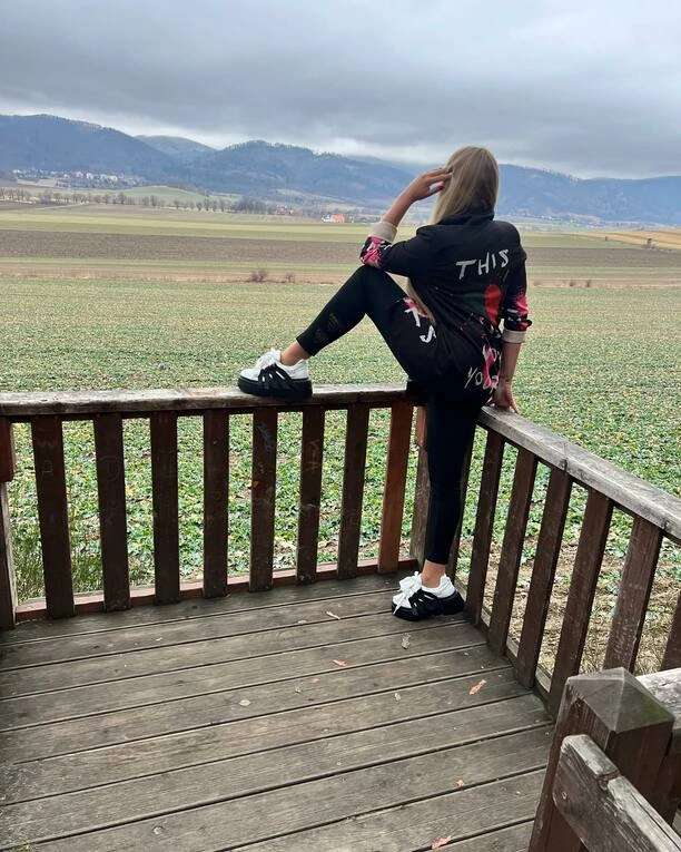 Joanna Narożna – Nowa ikona mody w świecie Disco Polo? | ZDJĘCIA