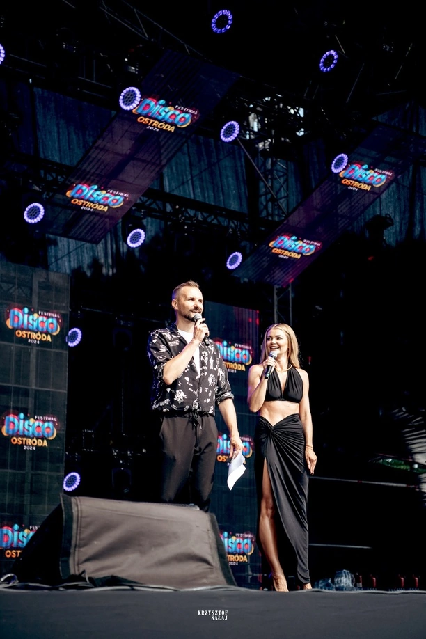 Disco Ostróda 2024: Wielkie emocje i gwiazdy disco polo na jednej scenie! Fotorelacja DZIEŃ PIERWSZY | ZDJĘCIA