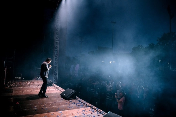 Disco Ostróda 2024: Wielkie emocje i gwiazdy disco polo na jednej scenie! Fotorelacja DZIEŃ PIERWSZY | ZDJĘCIA