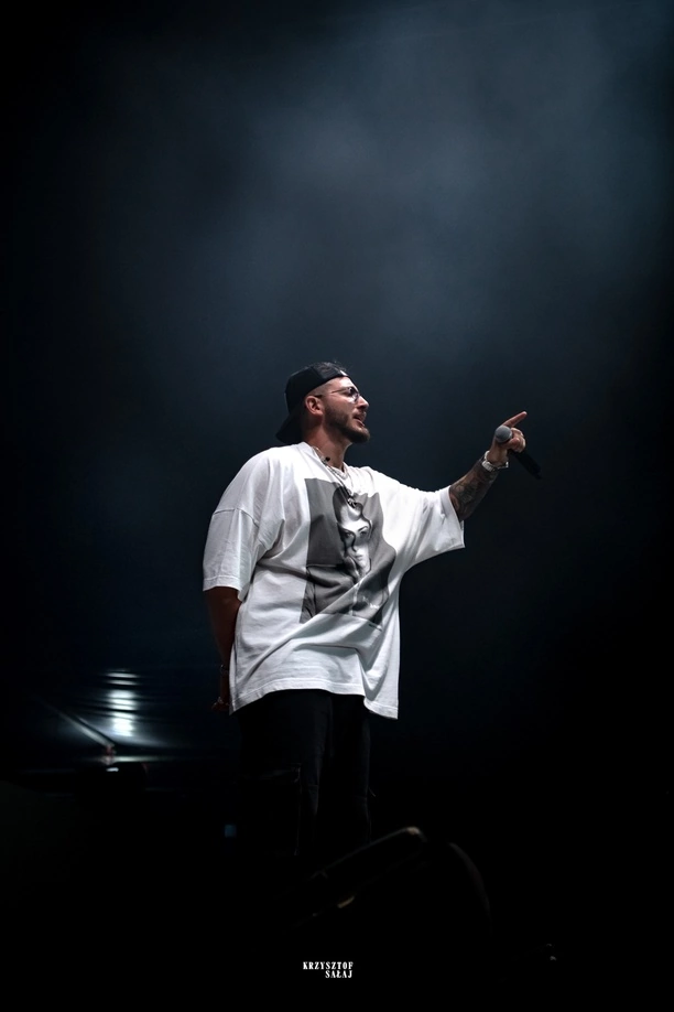 Disco Ostróda 2024: Wielkie emocje i gwiazdy disco polo na jednej scenie! Fotorelacja DZIEŃ PIERWSZY | ZDJĘCIA