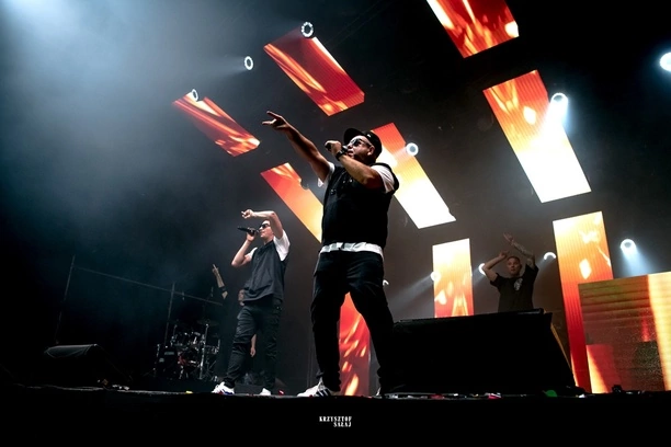 Disco Ostróda 2024: Wielkie emocje i gwiazdy disco polo na jednej scenie! Fotorelacja DZIEŃ PIERWSZY | ZDJĘCIA