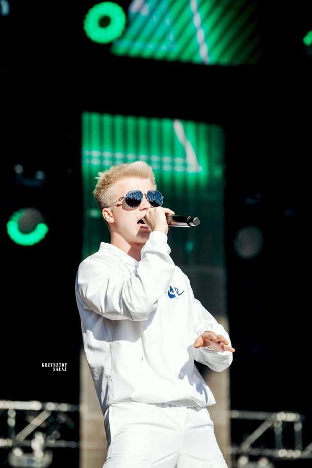 Disco Ostróda 2024: Wielkie emocje i gwiazdy disco polo na jednej scenie! Fotorelacja DZIEŃ PIERWSZY | ZDJĘCIA