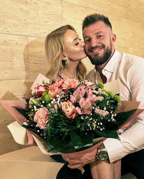 Joker ukończył zdjęcia do nowego klipu! Wystąpią w nim znane postaci z internetu! Zjawiskowa Natalia nową gwiazdą?