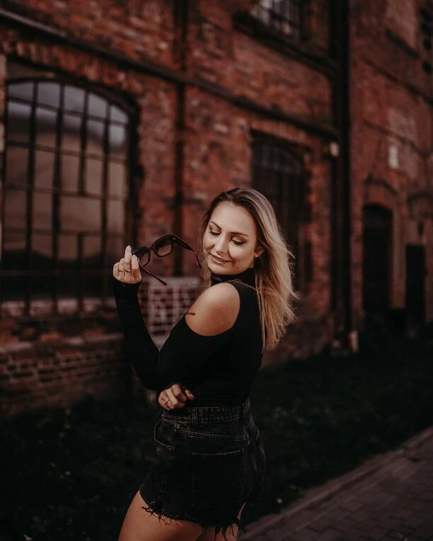 Gorące zdjęcie popularnej wokalistki disco polo rozpaliło internet! Co na to fani?! 