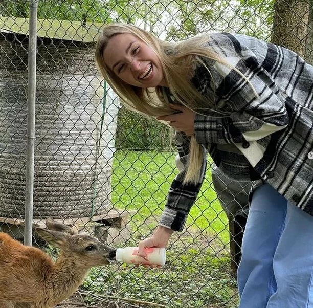 Wielkie serce Natalii Siemienieckiej z Top Girls! Gdyby nie ludzie zwierzę by nie przeżyło! 