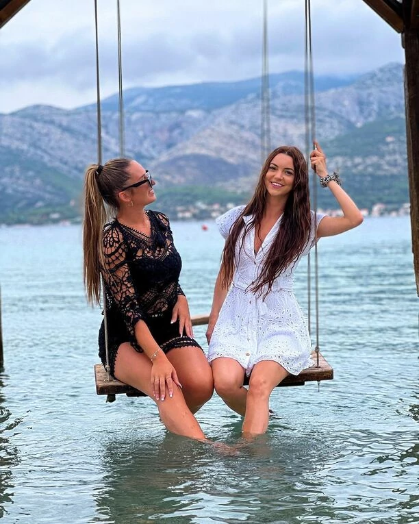 Angelika Żmijewska Topky korzysta z życia! Gwiazda planuje już kolejne wakacje i zachęca do podróży innych! Oferuje specjalną zniżkę! 