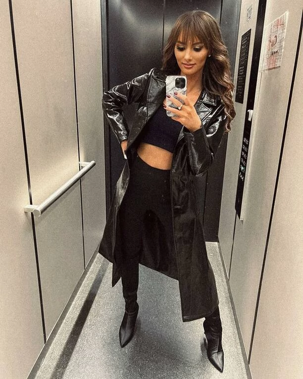 Klaudia Przybyszewska Szpilki wygląda niczym Keanu Reevesw z filmu Matrix! Stylówka gwiazdy disco polo robi ogromne wrażenie!
