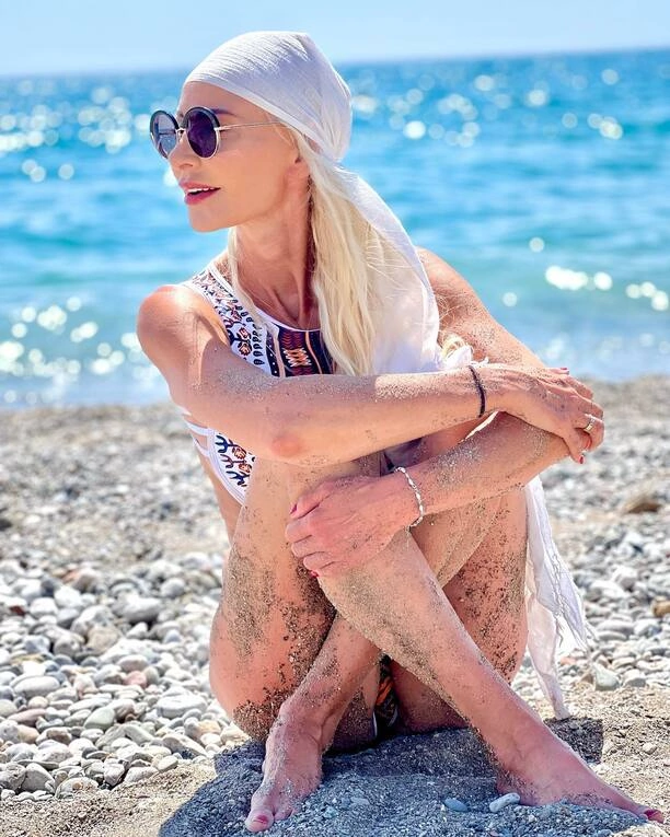 Elwira Mejk dodała rozebrane fotki! Często słyszy komentarze „stara rura”, „stare pudło”! 