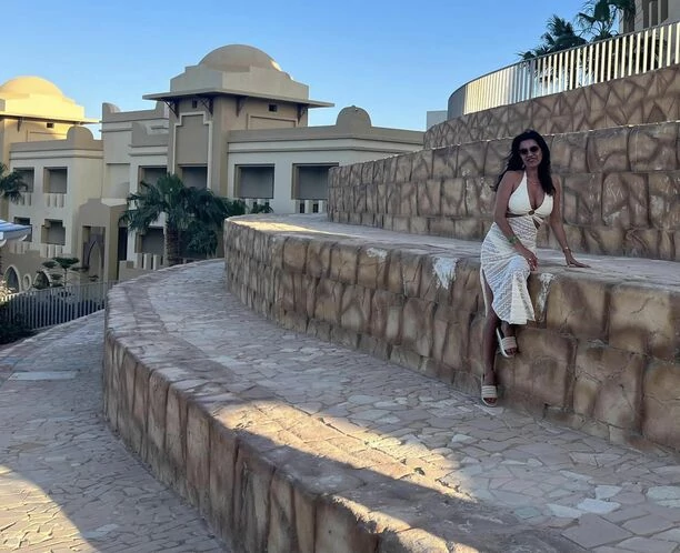 Nie do wiary! Gorąca Justyna Adamczak odsłania swoje krągłości na najnowszych fotografiach z egzotycznej podróży„