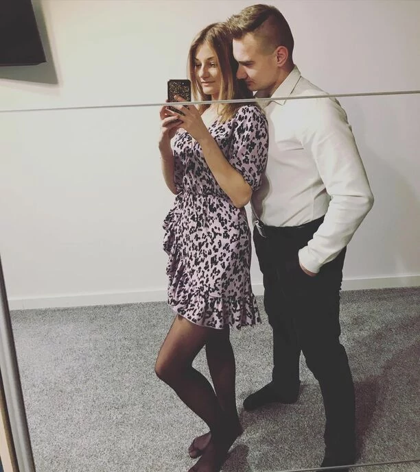 Wielkie zmiany w życiu muzyka! Ukochana wokalisty disco polo pokazała pierścionek zaręczynowy! Jest obłędny! 