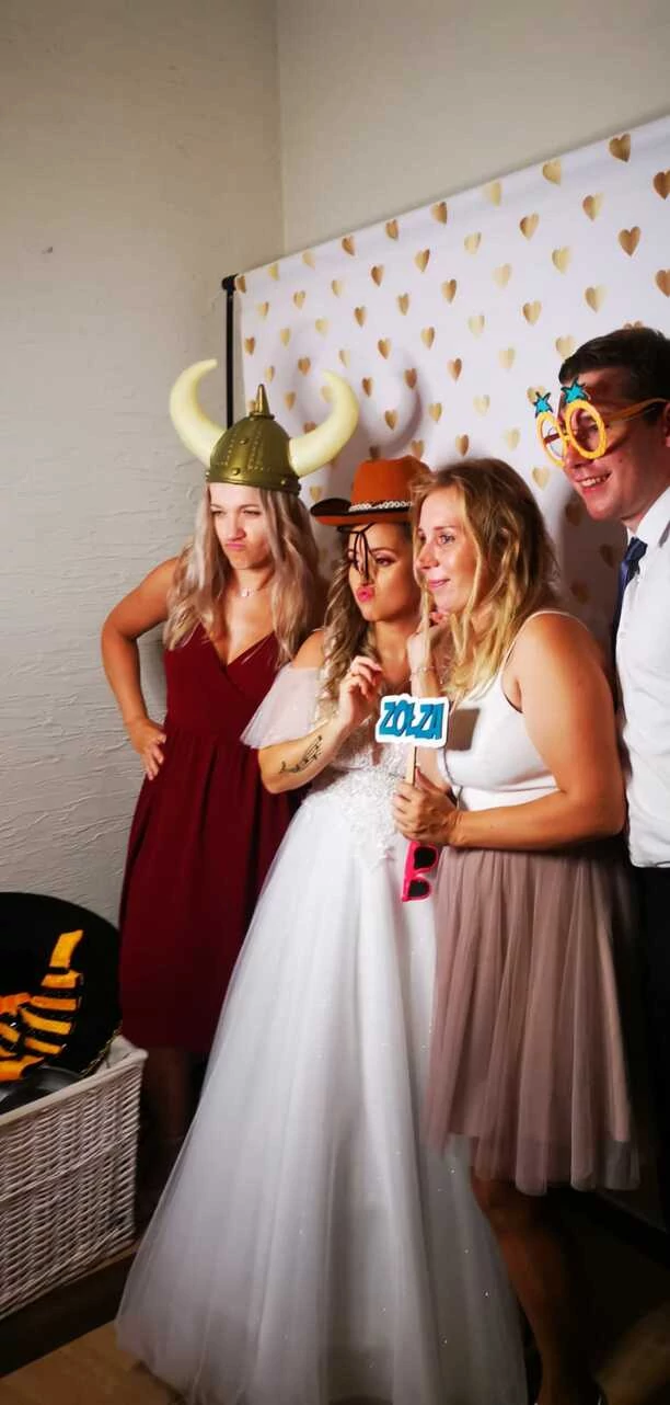 Wokalistka disco polo wzięła ślub! Zobaczcie zdjęcia z uroczystości! [FOTO]