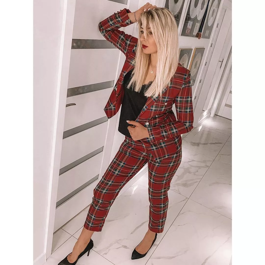 Piękna Małgorzata Główka z zespołu Camasutra