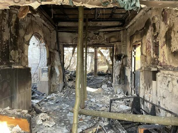 Dramatyczny pożar klubu „Mega Music Wilga”! Przerażające zdjęcia pokazują skalę zniszczeń! 