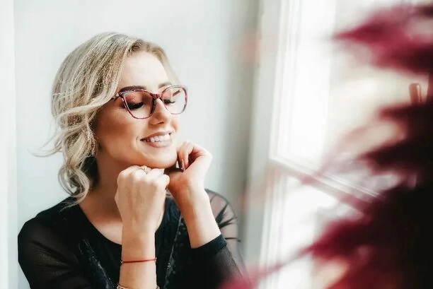 Popularna wokalistka disco polo zszokowała wszystkich stylizacją! To co ma na głowie wzbudza największe zainteresowanie!
