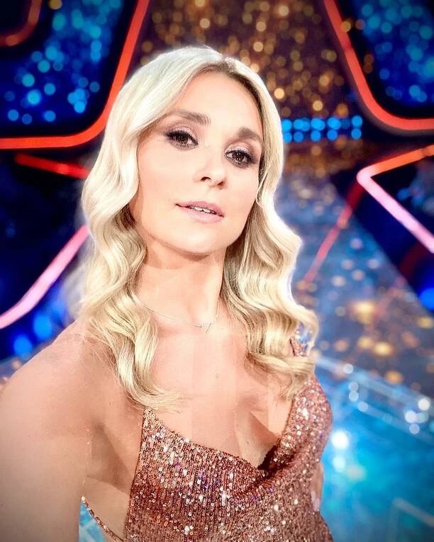 Co za widok! Takiej Kajry jeszcze nie widzieliście! Żona Sławomira przyćmiewa inne gwiazdy show biznesu? 