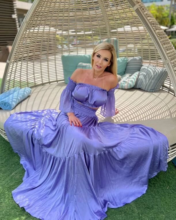 Monika Chwajoł zachwyca w Dubaju! Zjawiskowe stroje, ponętnie bikini i gorące zdjęcia! Tak bawi się gwiazda disco polo!