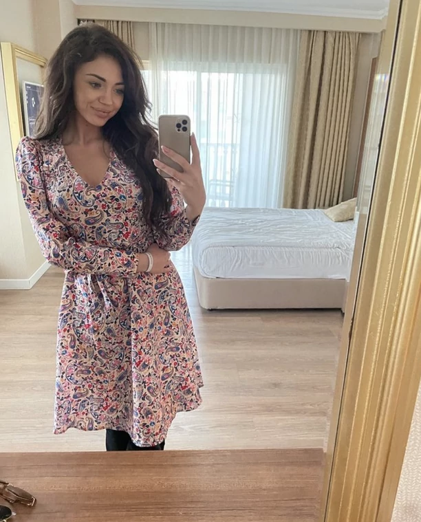 Nieziemska gwiazda disco polo zaprezentowała swoje cudowne ciało! Gwiazda spędza czas w bajecznej Turcji! 