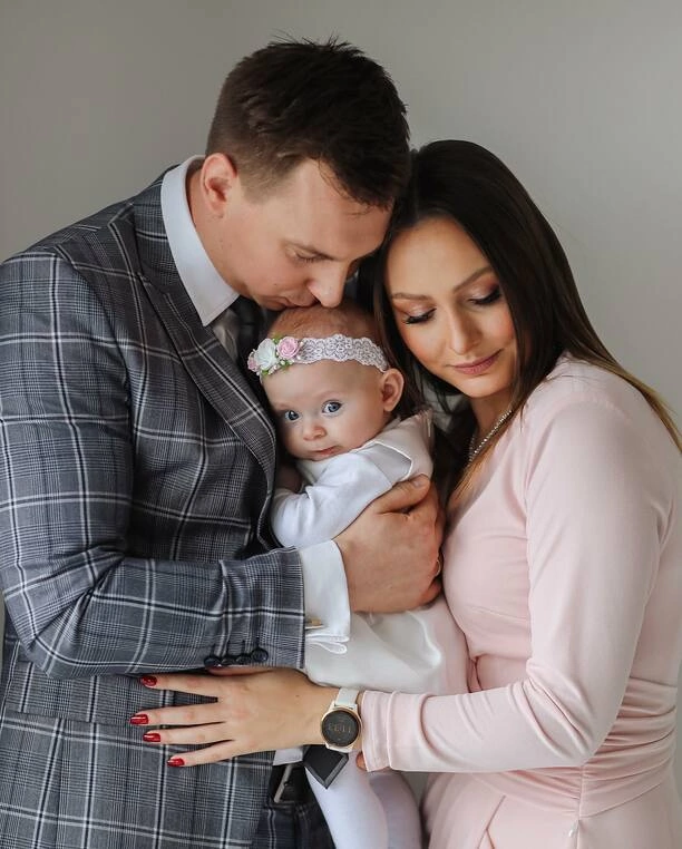 Znane małżeństwo disco polo ochrzciło córkę - Laurę! Przyjęcie jak z bajki! Mamy zdjęcia!